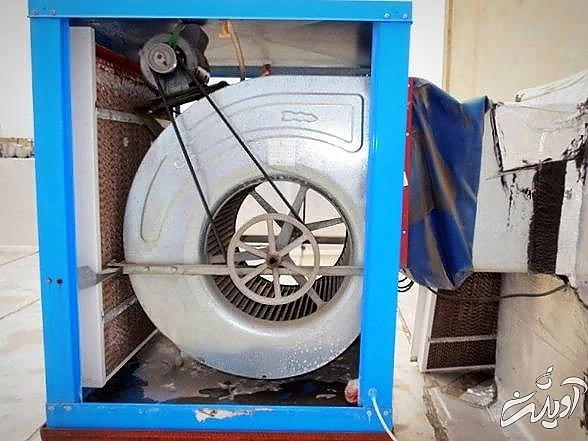 بوی بد کولر آبی